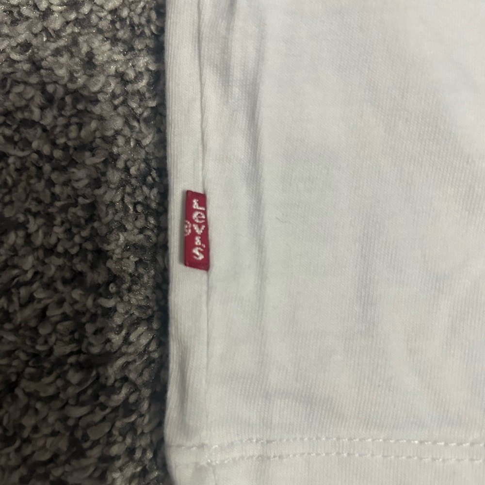 Levi's White and Red Retro Ringer Tee - Picture 4 of 4